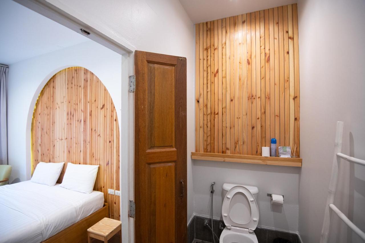 The Rommanee Boutique Guesthouse Phuket Bagian luar foto