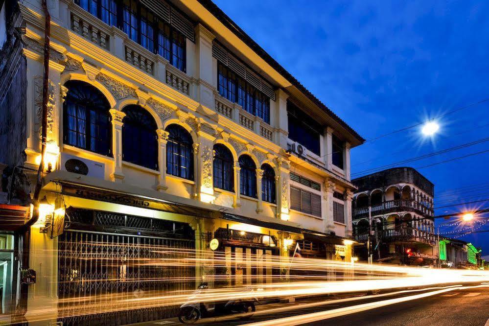 The Rommanee Boutique Guesthouse Phuket Bagian luar foto